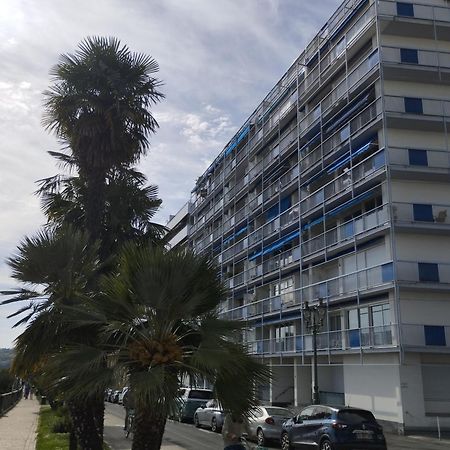 Chambrette Boulevard Des Pyrenees Hypercentre 10M Carre Wc Sur Le Palier, Porte40 Pau Extérieur photo